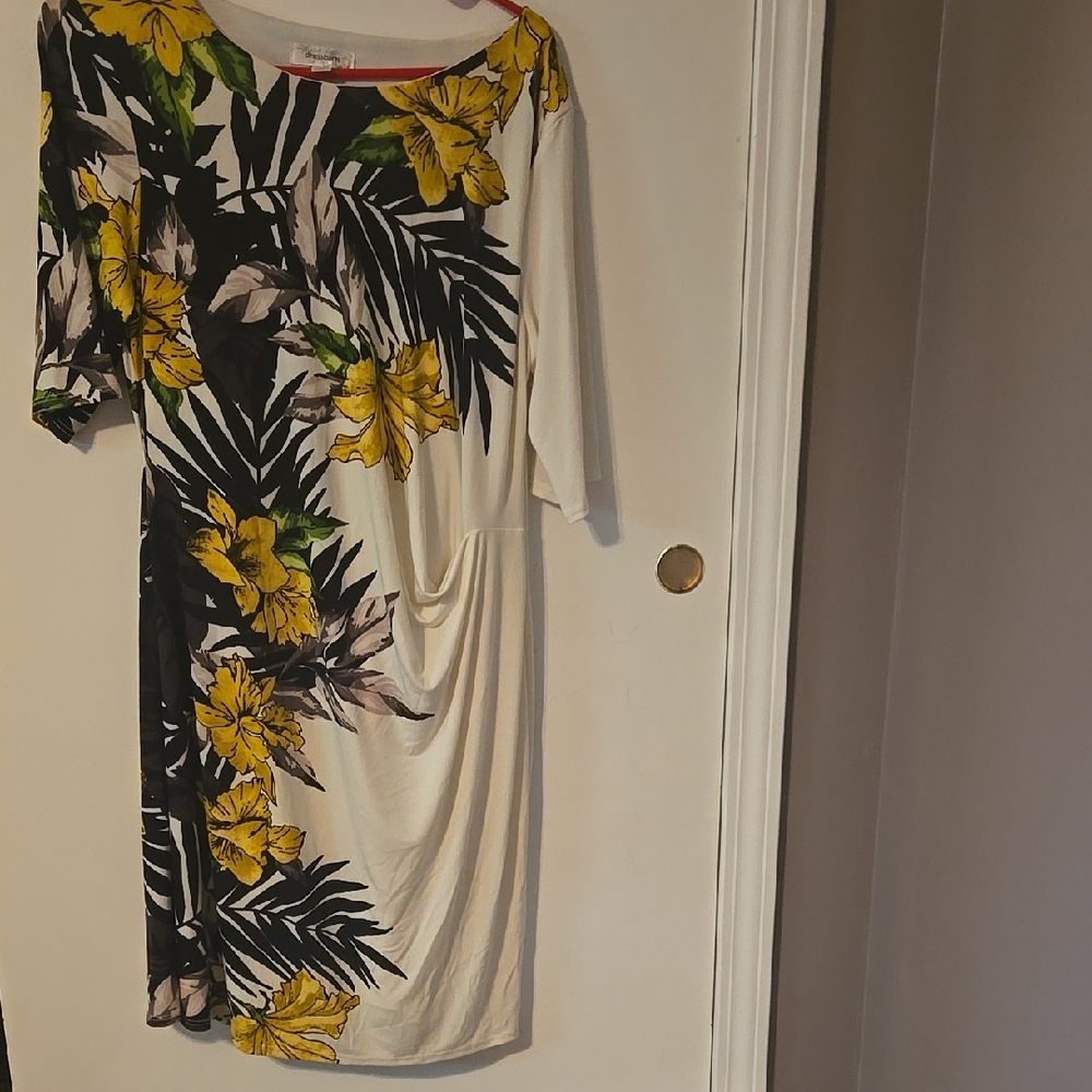 DRESS BARN Floral Print Dress with Yellow and Black Accents